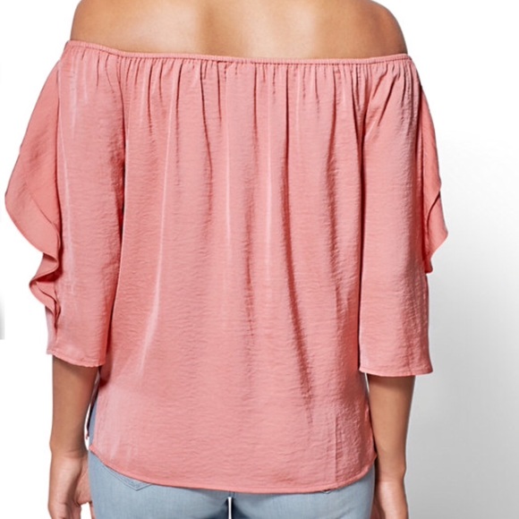 Purple off shoulder ruffled blouse extra small - Picture 5 of 7